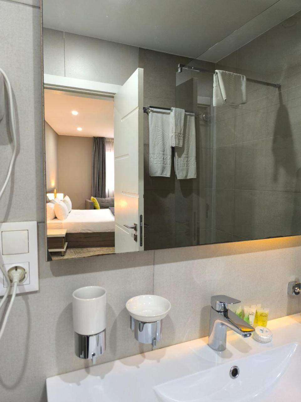 מאפוטו Polana Plaza Hotel מראה חיצוני תמונה